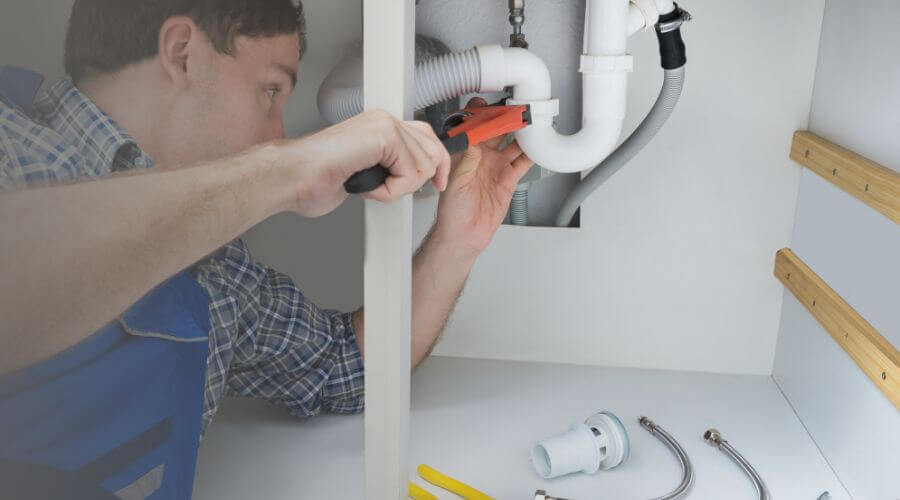 Professional emergency plumbing in Avery, TX